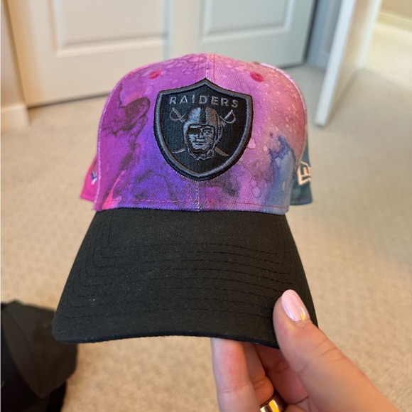 Las Vegas Raiders New Era 2022 NFL 9FIFTY Snapback Adjustable Hat Multi Color - Picture 2 of 8